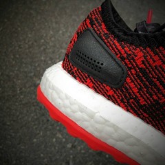 真爆pure boost 狗年