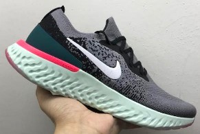 虎扑版Nike Epic React Flyknit飞线跑鞋