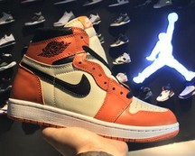 aj1白扣碎