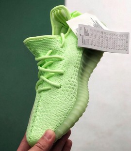 莆田yeezy350荧光绿多少钱