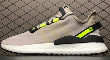 阿迪达斯nite jogger boost夜行者