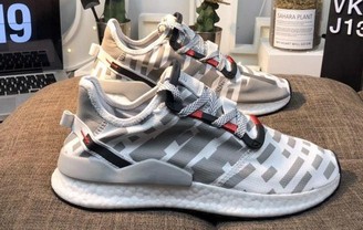 阿迪达斯nite jogger boost夜行者