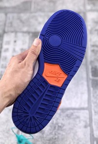 nike dunk sb四大天王白蓝橙多少钱