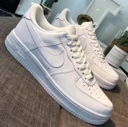 AF1空军一号纯白多少钱