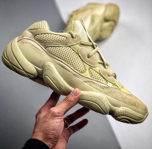 Yeezy 500 “Super Moon Yellow”椰子500超级黄月沙漠黄