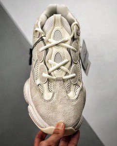 Yeezy 500 “Bone White”椰子500骨白