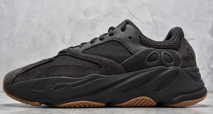 Yeezy Boost 700 Utility Black椰子700黑生胶