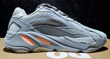 Yeezy Boost 700 V2 Inertia椰子700V2惯性