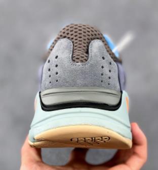 YEEZY 700 V2 “Teal Blue”青蓝价格