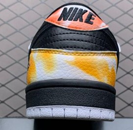 Dunk SB “Raygun”外星人黑扎染