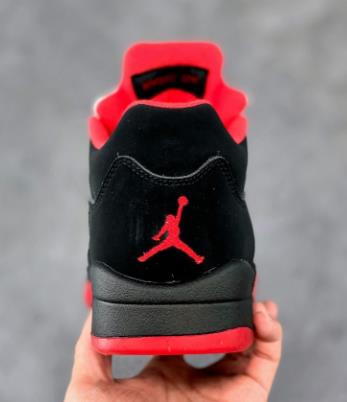 AJ5 Low Alternate 90黑红价格