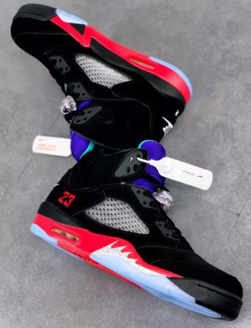 AJ5 Top3