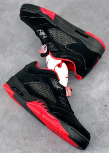 AJ5 Alternate 90低帮黑红