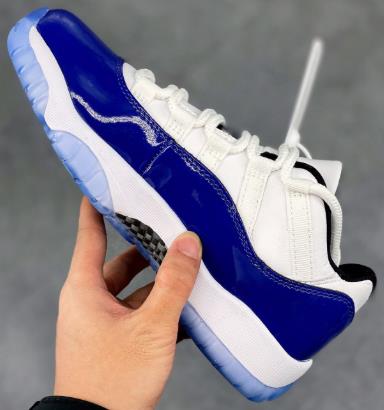 AJ11低帮新康扣白蓝2020