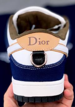 SB Dunk Low x Dior迪奥