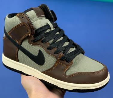 SB Dunk HIGH巴洛克灰棕