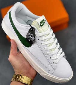 Blazer Low Leather开拓者板鞋