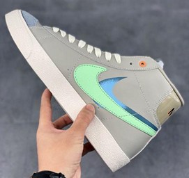 Blazer Mid 7 沪 上海限定