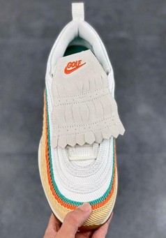 Air Max 97高尔夫灯芯绒