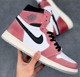 Trophy Room x AJ1 芝加哥