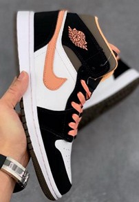 AJ1 Mid Apricot Agate蜜桃摩卡