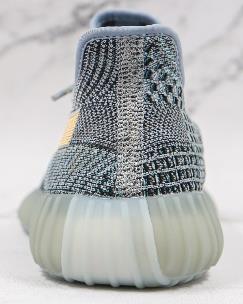 yeezy 350 Ash Blue 水洗丹宁 信风蓝