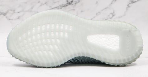 yeezy 350 Ash Blue 水洗丹宁 信风蓝