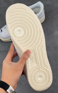 AF1 Low泼墨