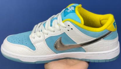 FTC x SB Dunk Lagoon Pulse白银蓝