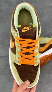 Dunk Low SE Dusty Olive绿棕橙