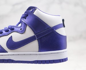 Nike Dunk HighVarsity Purple白紫