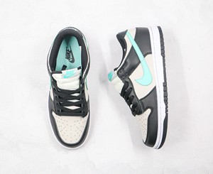 SB Dunk Low灰黑蓝