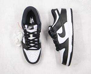 Dunk Low Retro Black黑白熊猫