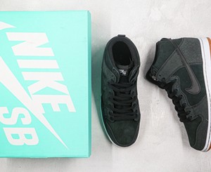 SB Dunk High Pro Entourage高帮黑爆裂纹