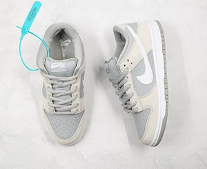 Nike SB Dunk北极狐