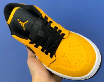 AJ1 Low University Gold出租车