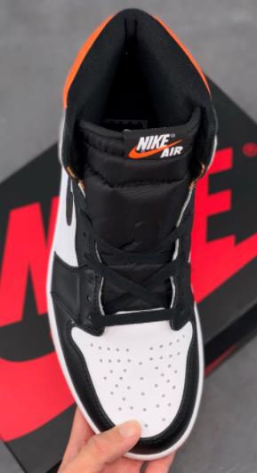 AJ1 黑白橙 黑脚趾扣碎4.0