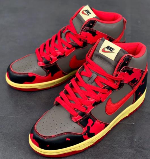 Dunk High 1985 Red Camo红灰迷彩酸洗