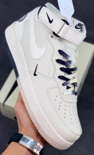 AF1 Mid 布鲁克林篮网