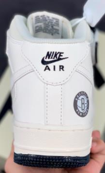 AF1 Mid 布鲁克林篮网