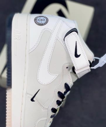 AF1 Mid 布鲁克林篮网