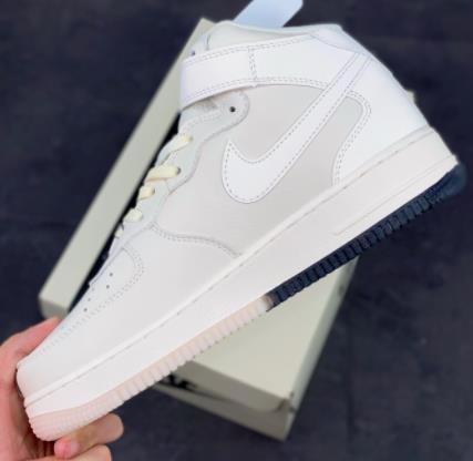 AF1 Mid 布鲁克林篮网