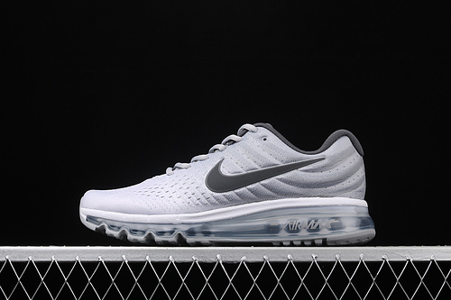 air max2017气垫跑步鞋