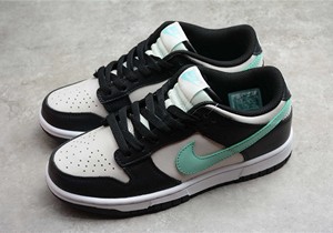 Dunk SB Low Tropical Twist黑蒂芙尼