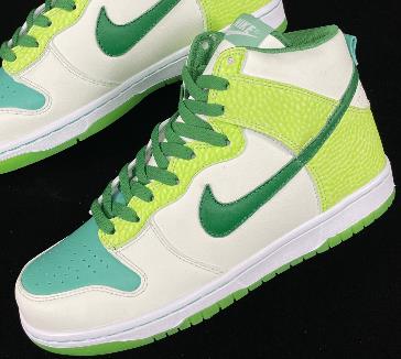 Dunk high glow in the dark白绿