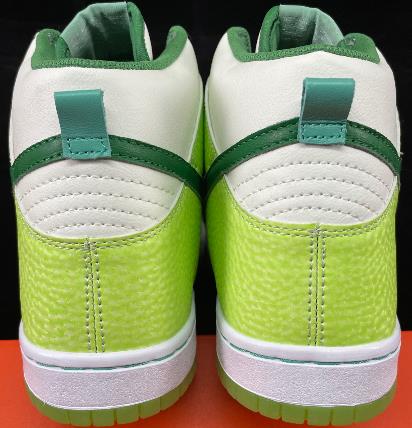 Dunk high glow in the dark白绿