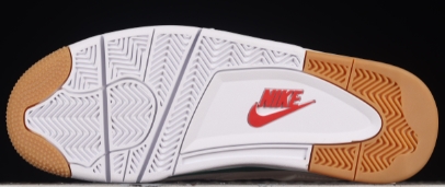 SB x AJ4 Pine Green白绿
