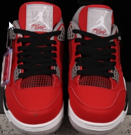 AJ4 Toro Bravo愤怒公牛