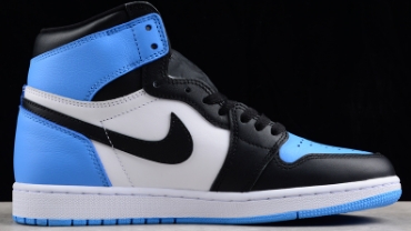 AJ1 UNC Toe北卡黑脚趾