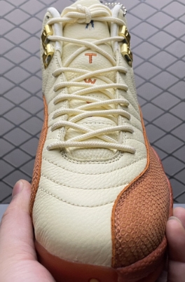 Eastside x AJ12 米白棕